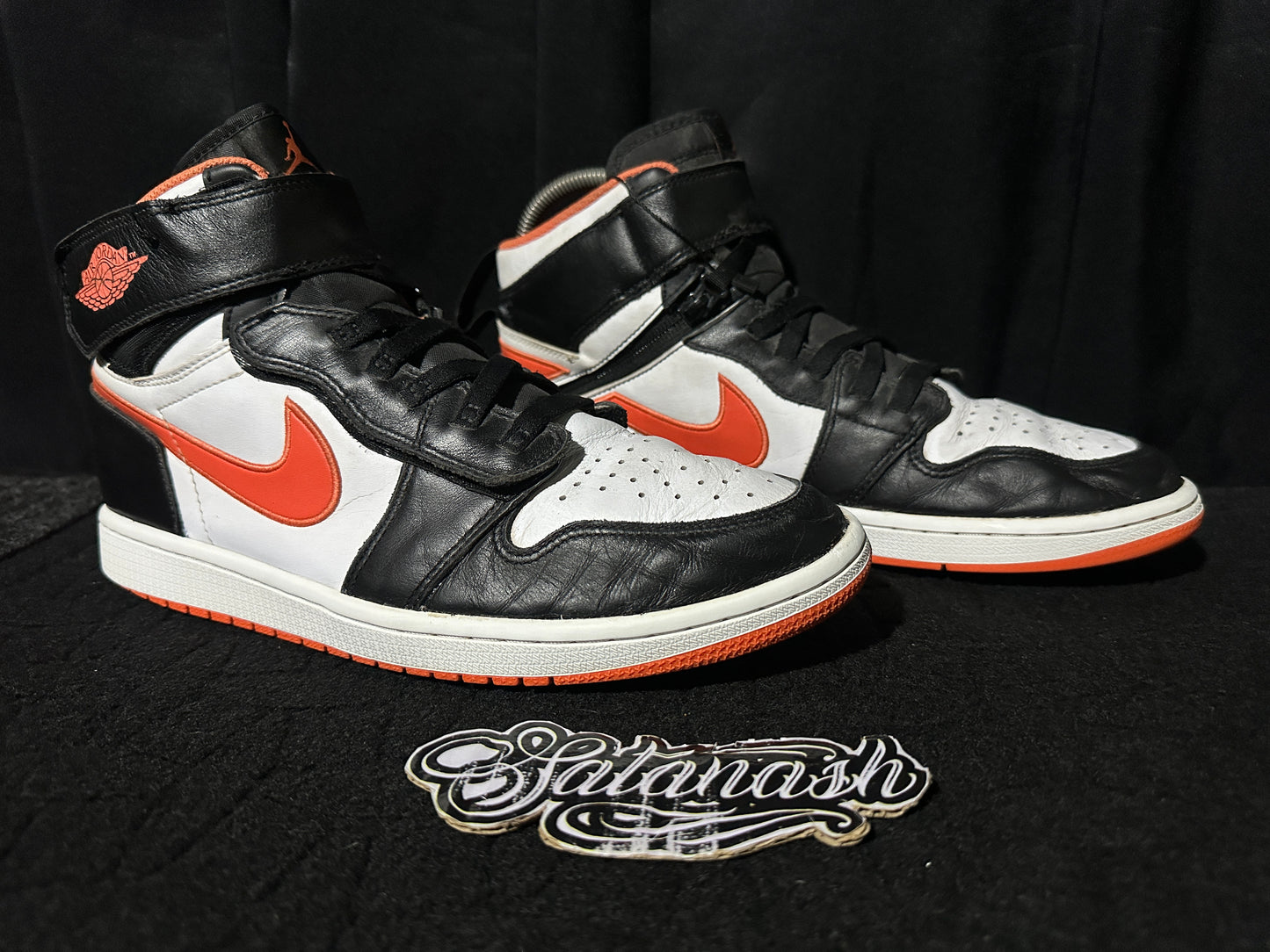 Nike Air "JORDAN 1" (FLYEASE) "TURF ORANGE BLACK WHITE" High Rare