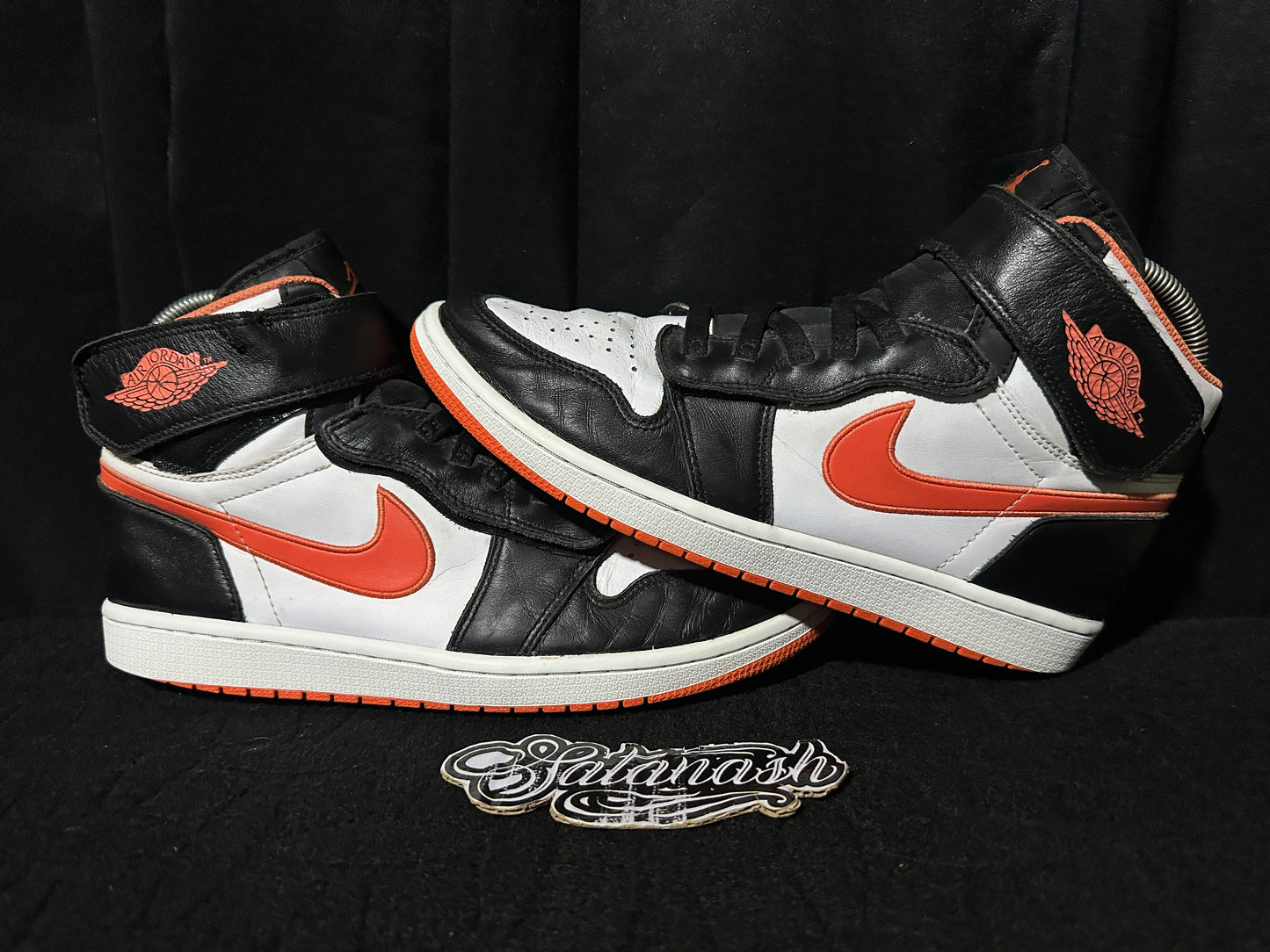 Nike Air "JORDAN 1" (FLYEASE) "TURF ORANGE BLACK WHITE" High Rare