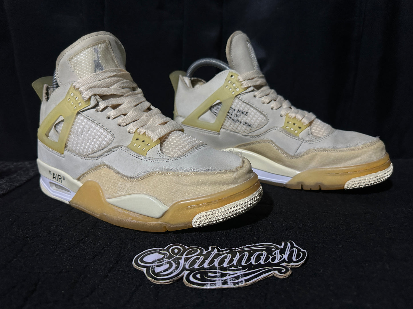 Nike Air "JORDAN 4" X "OFF-WHITE"