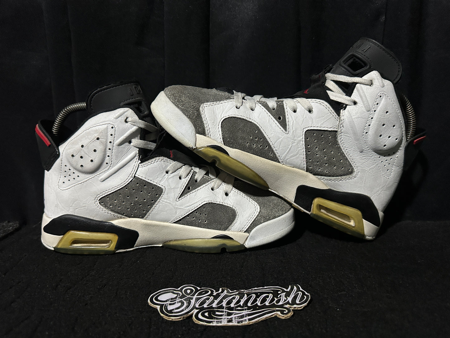 Nike Air "JORDAN 6" (RETRO) "FLIGHT NOSTALGIA" (WHITE DARK CONCORD INFRARED23 BLACK) Mid