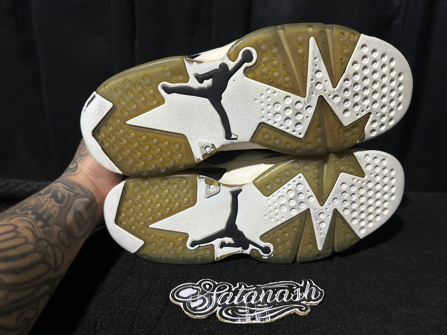 Nike Air "JORDAN 6" (RETRO) "FLIGHT NOSTALGIA" (WHITE DARK CONCORD INFRARED23 BLACK) Mid