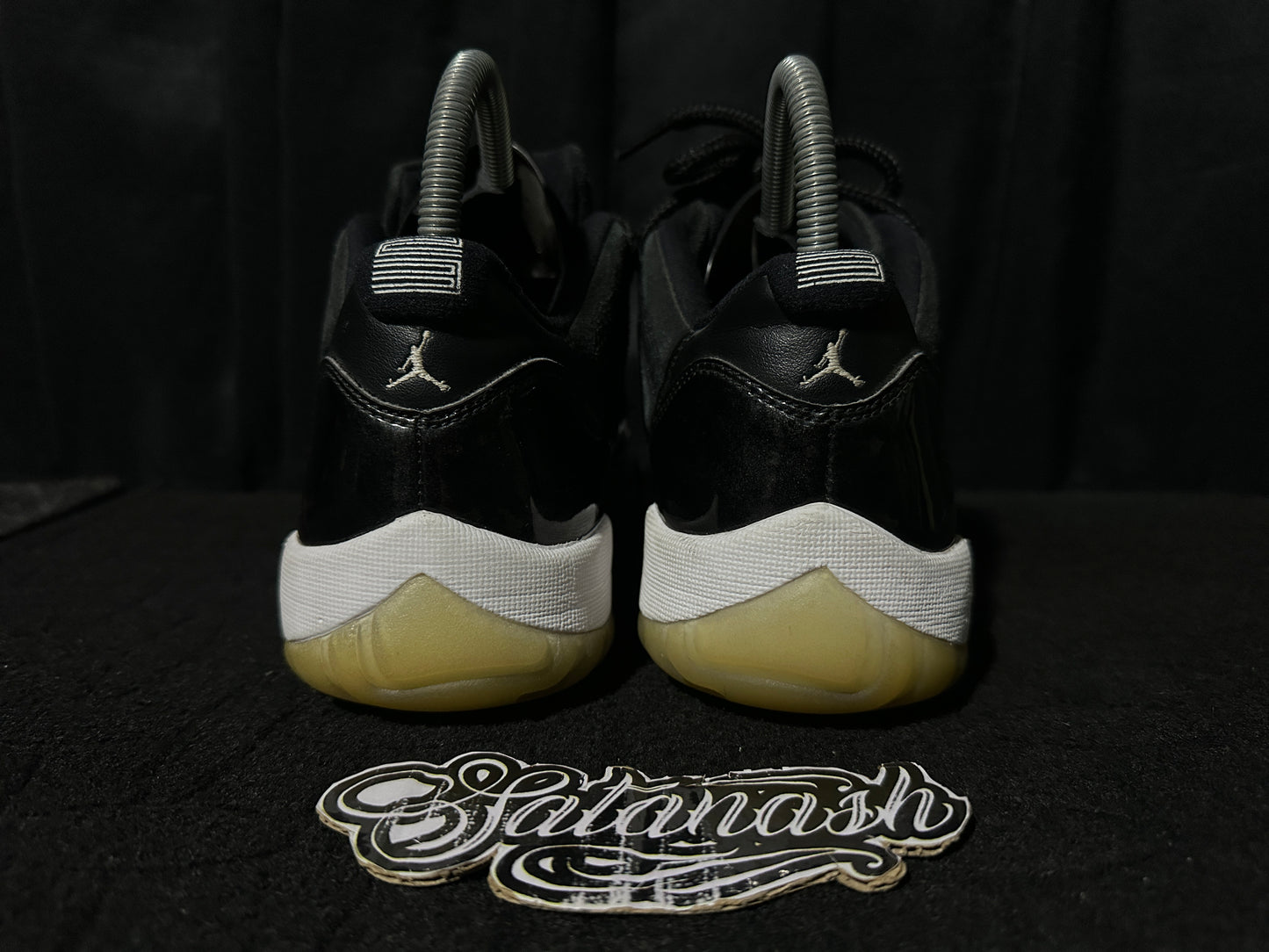 Nike Air "JORDAN 11" (RETRO) "BARONS" (BLACK METALLIC SILVER WHITE) Low