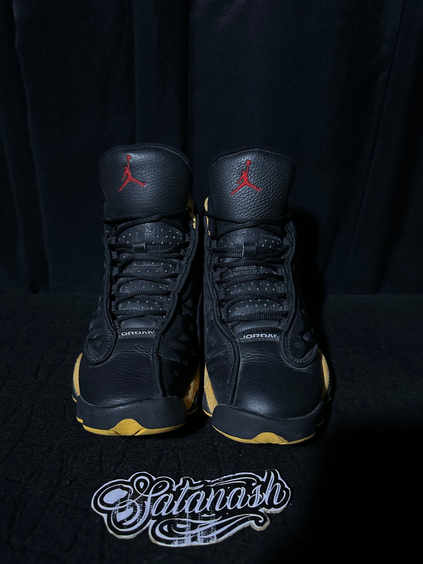 Nike Air "JORDAN 13" (RETRO) "CARMELO ANTHONY" (CLASS OF 2002) "B-GRADE" (BLACK UNIVERSITY GOLD RED)