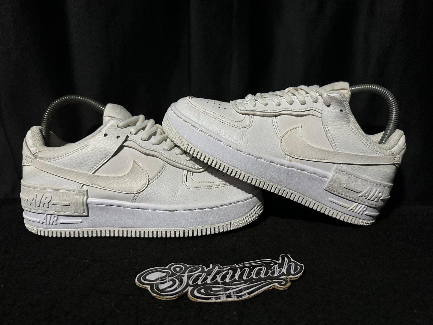 Nike Classic "AIR FORCE 1" (SHADOW) "TRUE WHITE" Low