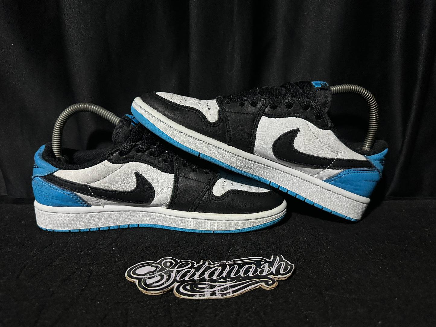Nike Air "JORDAN 1" (RETRO) "OG" (BLACK DARK POWDER BLUE WHITE) Low