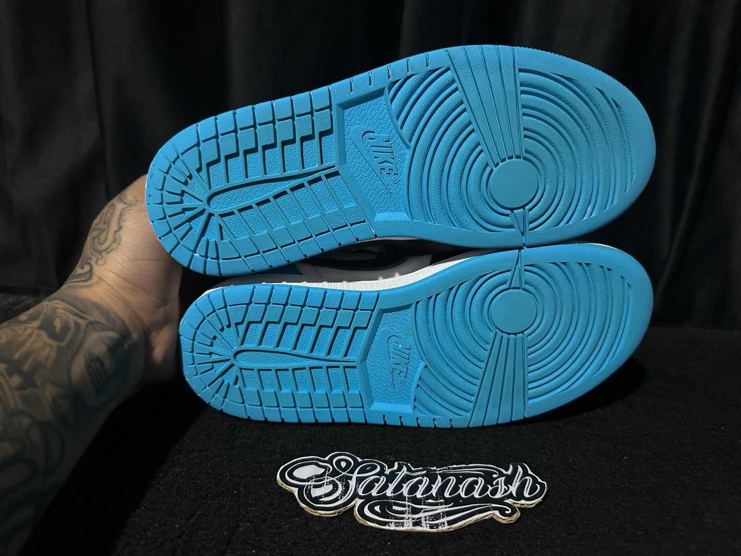 Nike Air "JORDAN 1" (RETRO) "OG" (BLACK DARK POWDER BLUE WHITE) Low