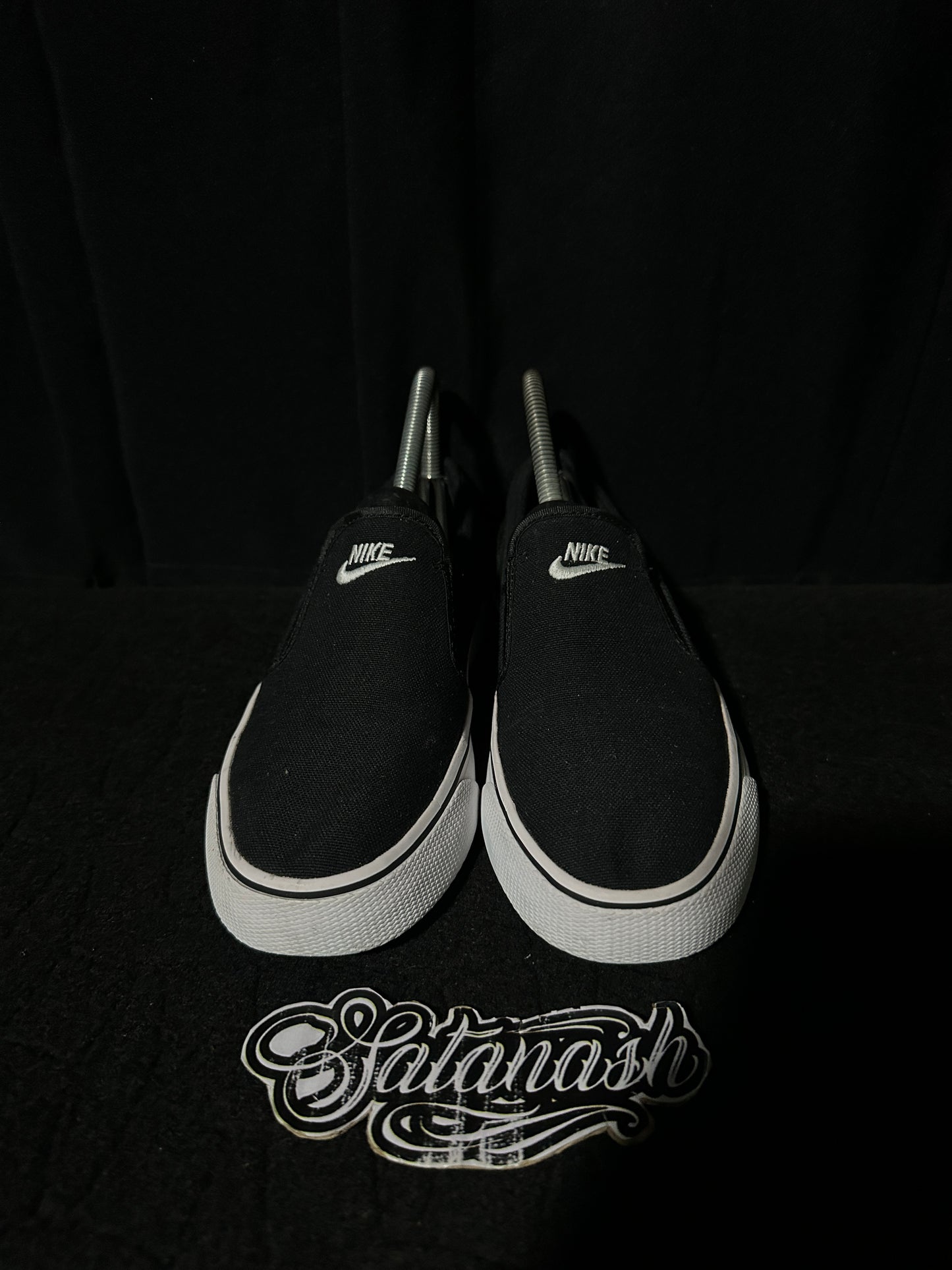 Nike Classic "TOKI" (SLIP ON) "BLACK WHITE" Low
