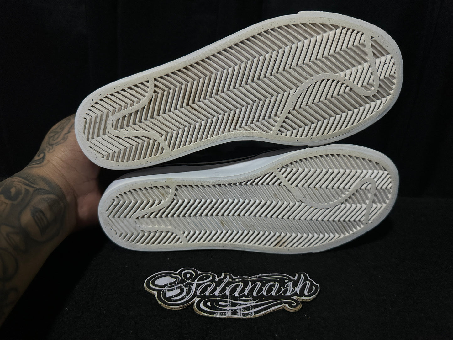 Nike Classic "TOKI" (SLIP ON) "BLACK WHITE" Low