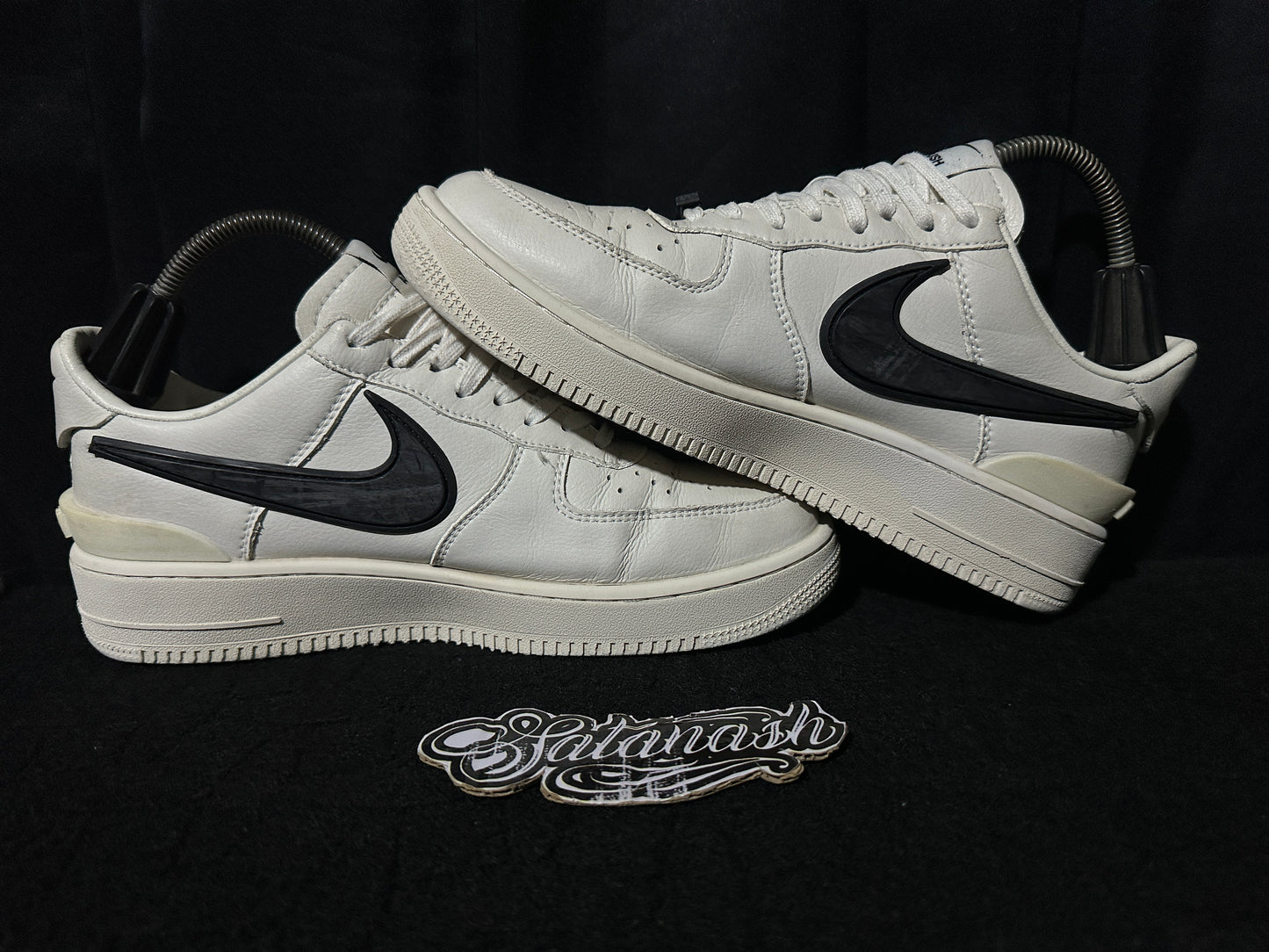 Nike Classic "AIR FORCE 1" X "AMBUSH" (PHANTOM BLACK WHITE) Low