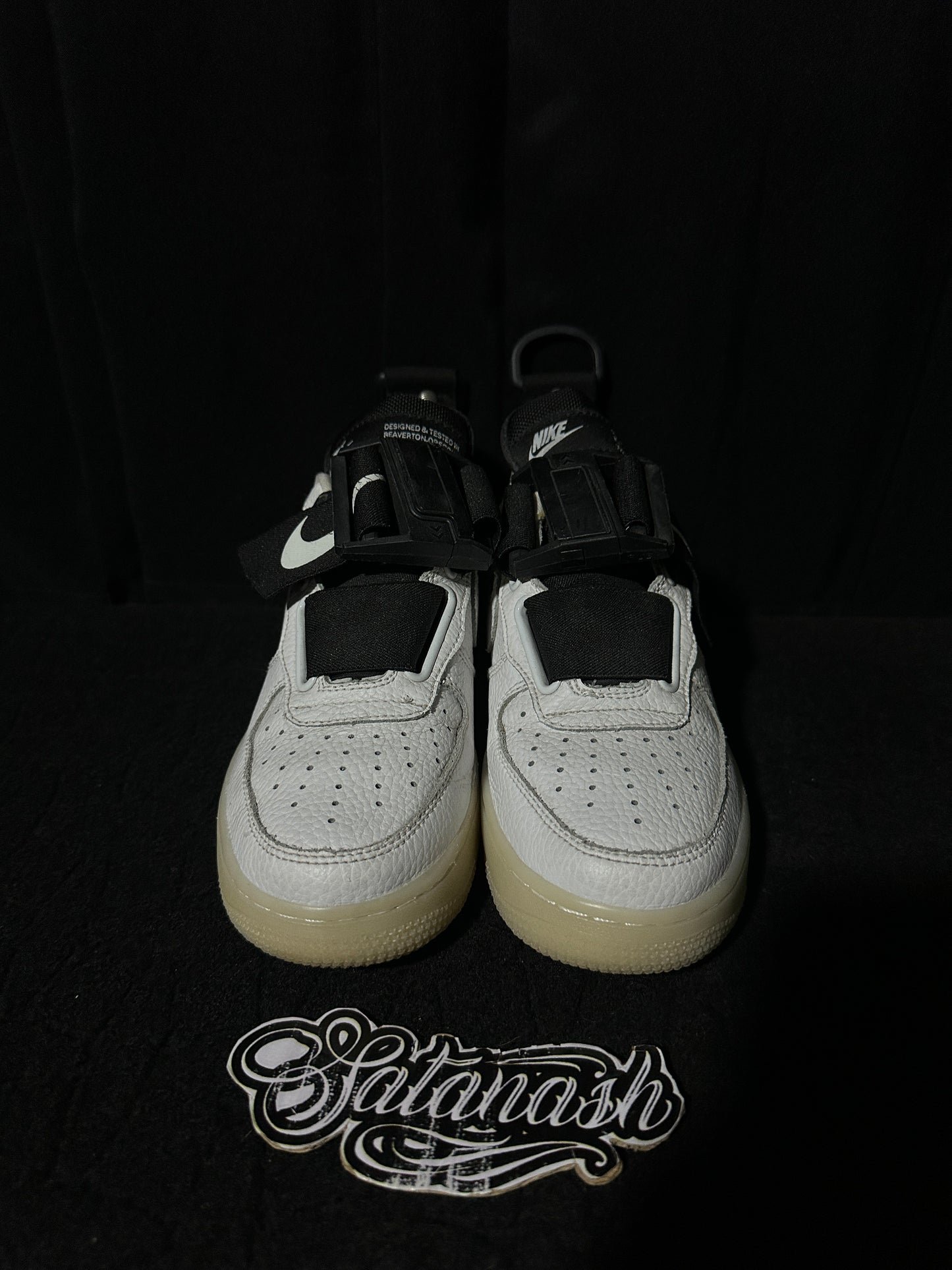 Nike Classic "AIR FORCE 1" (UTILITY) "WHITE BLACK ICEY" Low