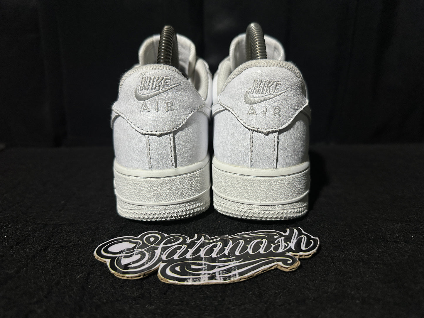 Nike Classic "AIR FORCE 1" (TRUE WHITE) Low