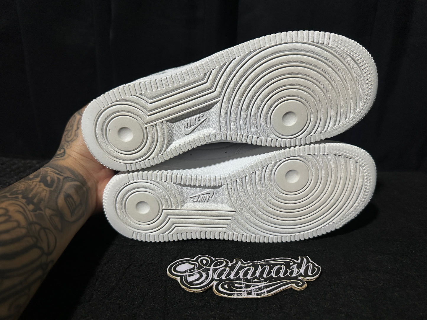 Nike Classic "AIR FORCE 1" (TRUE WHITE) Low