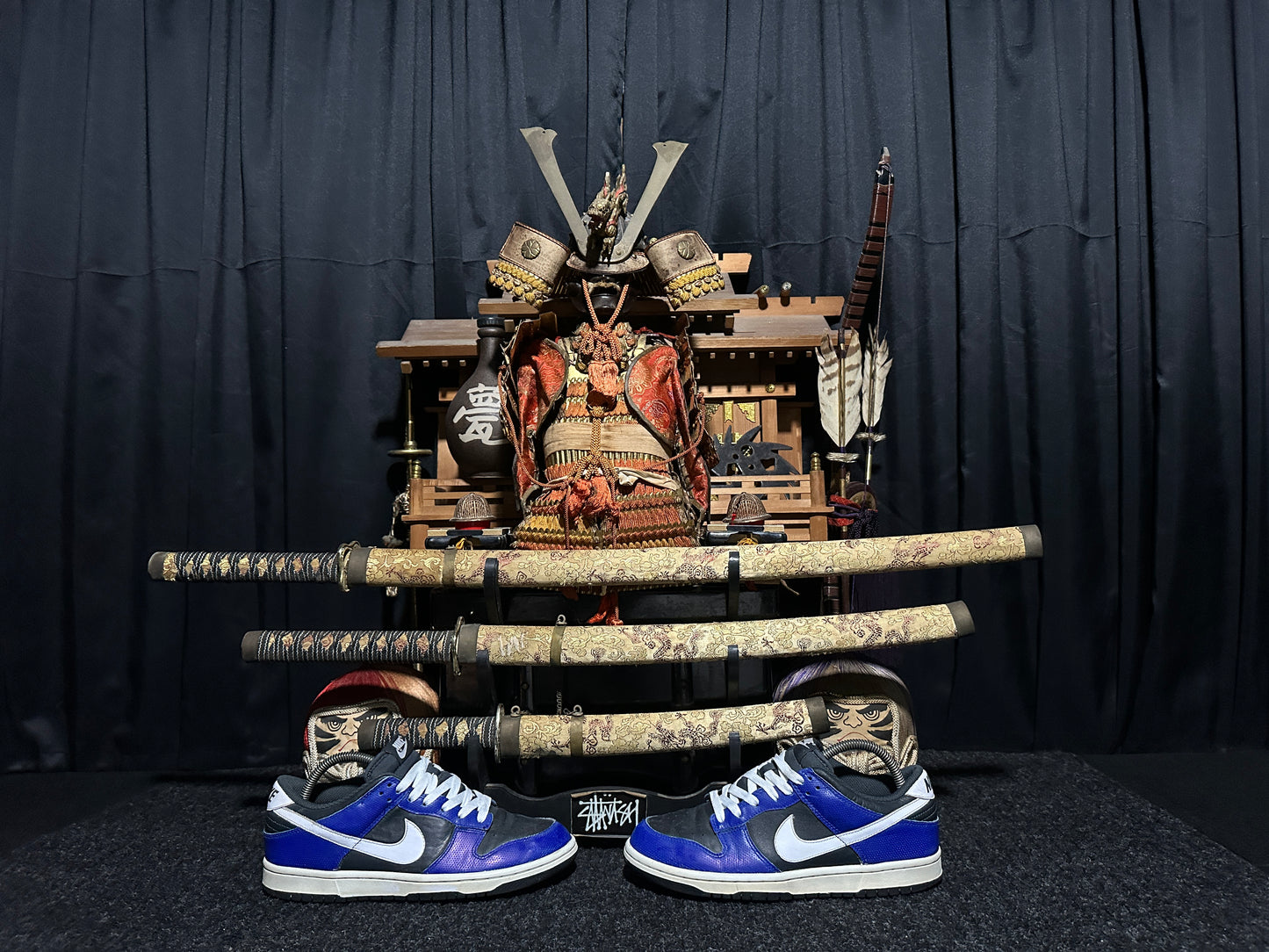 Nike Classic "DUNK" (MICRO PEFTORTED LTR) "ROYAL BLUE BLACK WHITE" 2011 Low