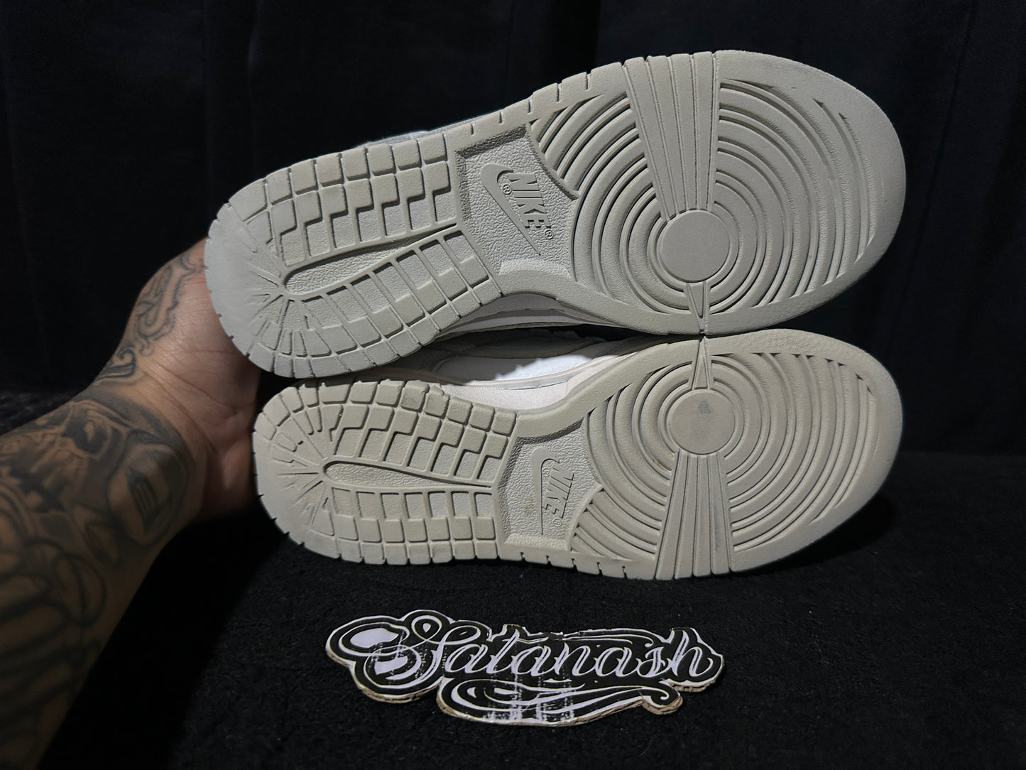 Nike Classic "DUNK" (PHOTON DUST WHITE) Low