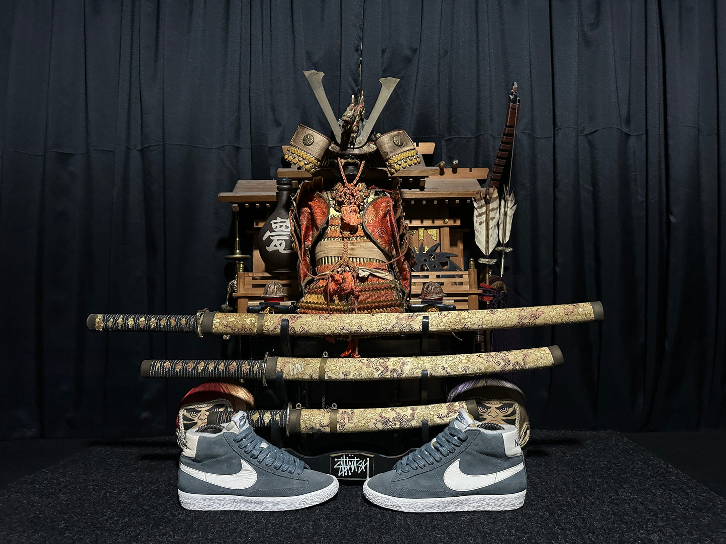 Nike Classic "BLAZER" (VNTG) "GRIS ANTHRACITE WHITE" High