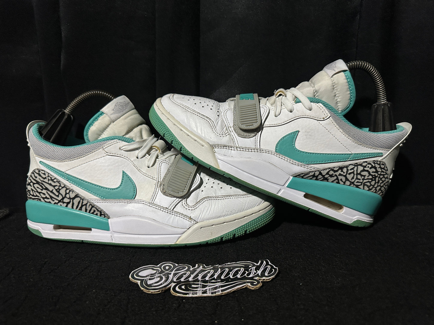Nike Air "JORDAN" (LEGACY 312) "WHITE TURQUOIS CEMENT GREY" Low