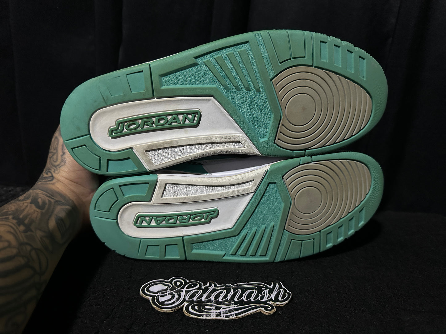 Nike Air "JORDAN" (LEGACY 312) "WHITE TURQUOIS CEMENT GREY" Low