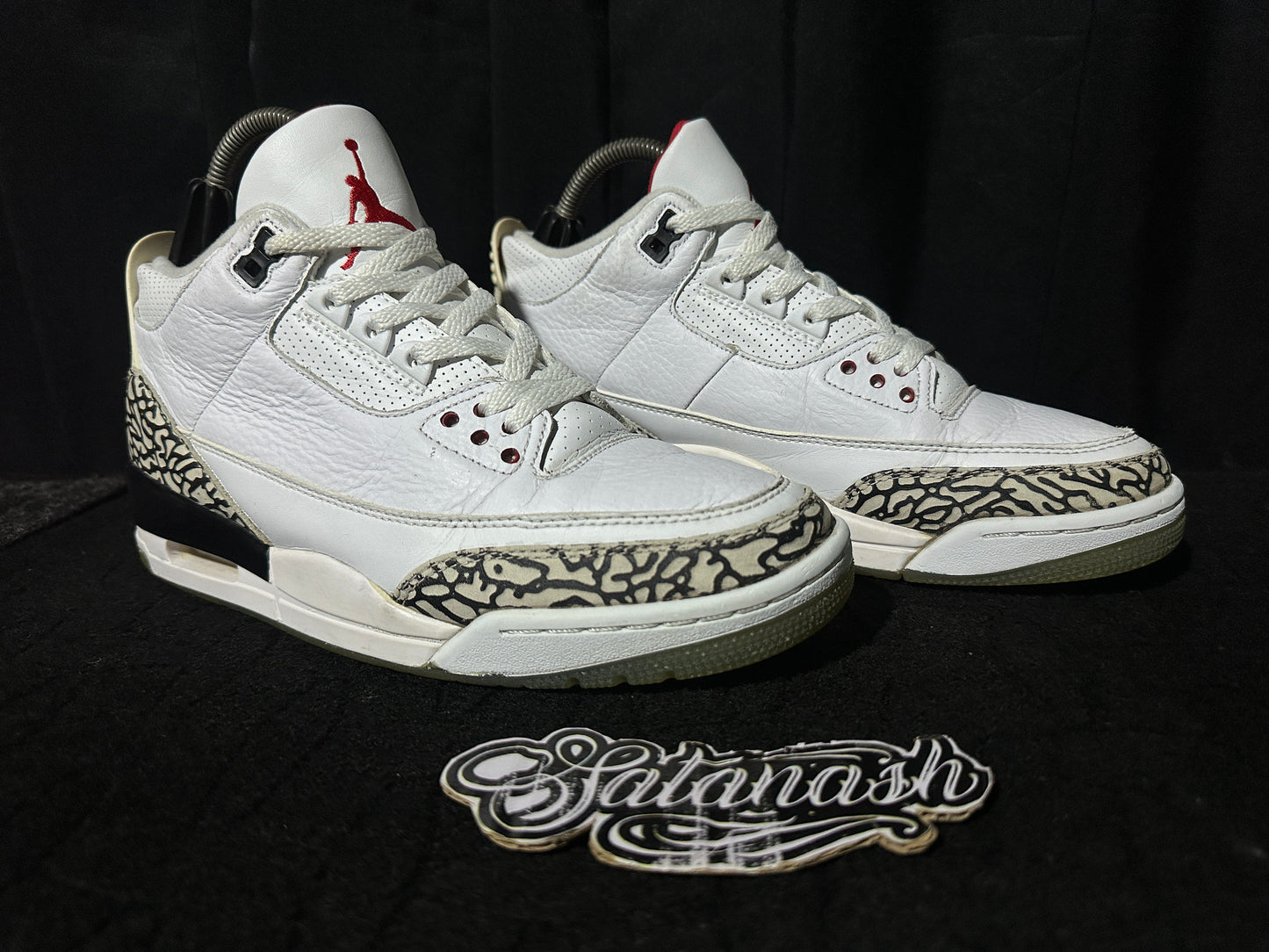 Nike Air "JORDAN 3" (RETRO) "FREE THROW LINE" ( WHITE CEMENT GREY BLACKFIRE RED) 2017 Low
