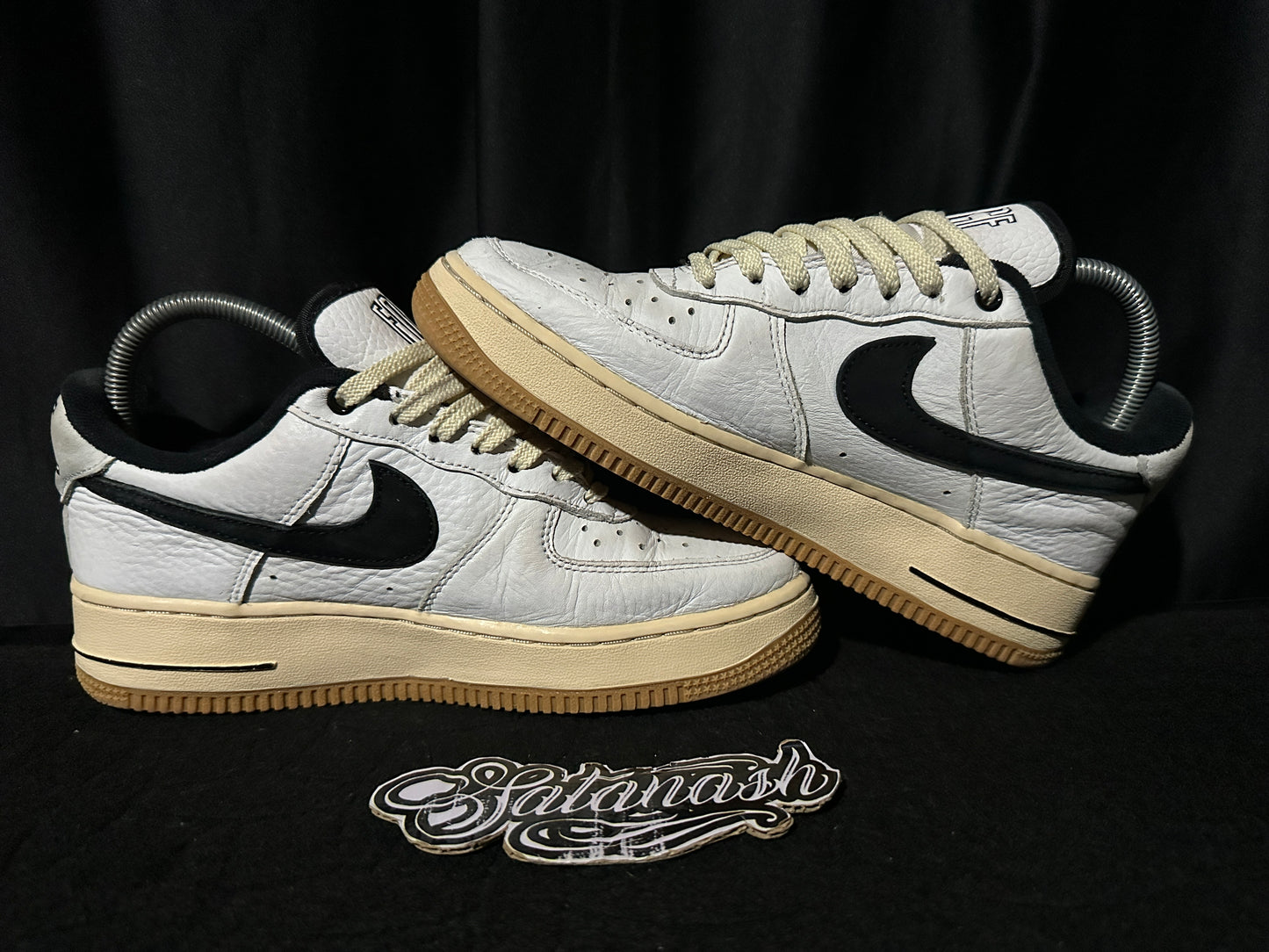 Nike Classic "AIR FORCE 1" (07 LX) "COMMAND FORCE" (WHITE BLACK BROWN GUM) Low