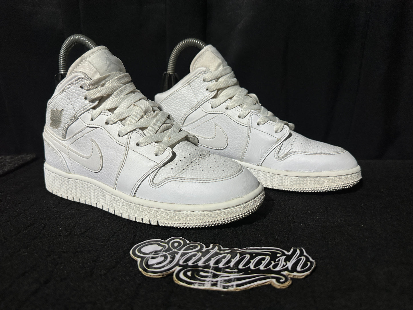Nike Air "JORDAN 1" (WHITE PURE PLATINUM) Mid