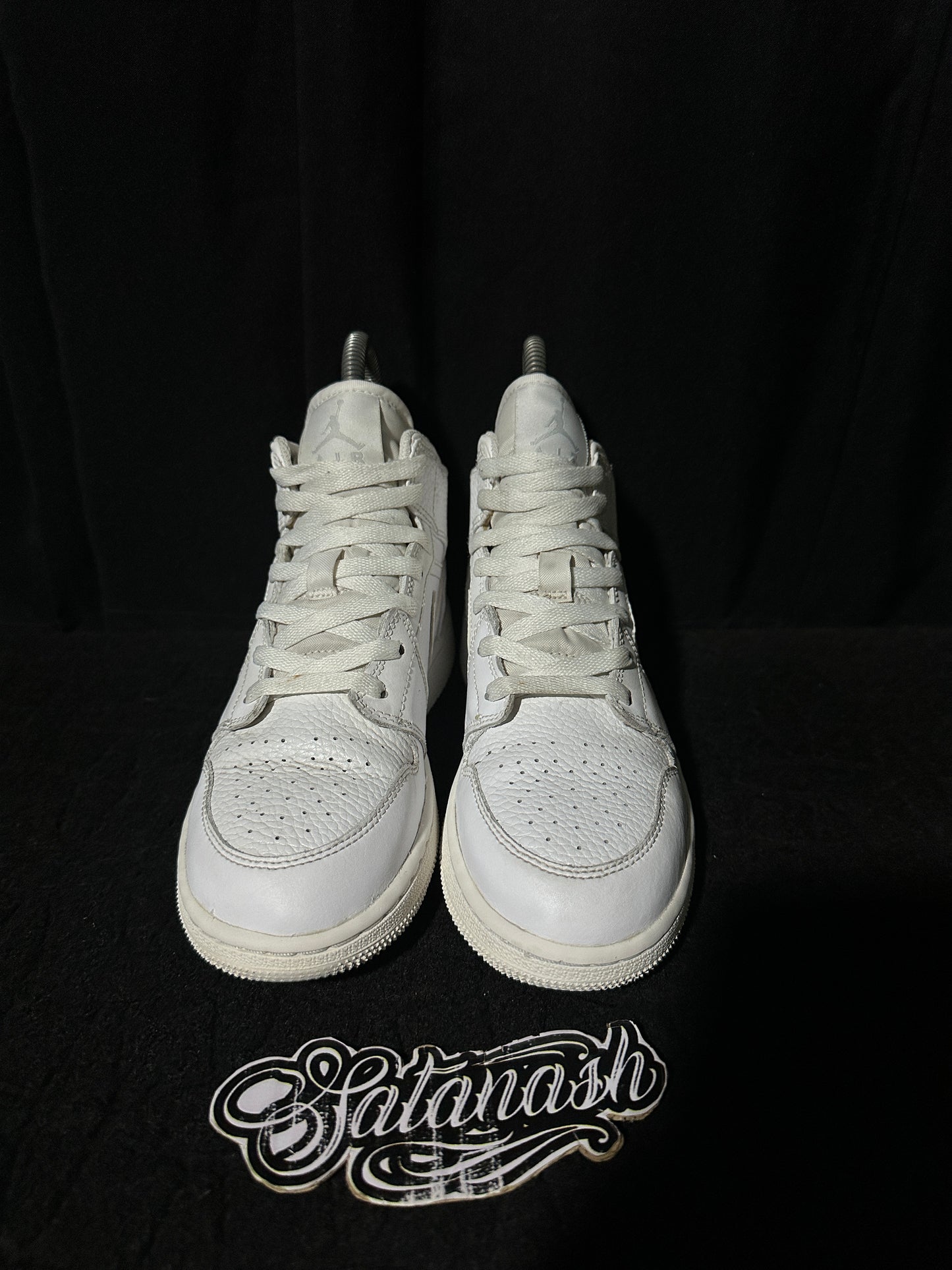 Nike Air "JORDAN 1" (WHITE PURE PLATINUM) Mid