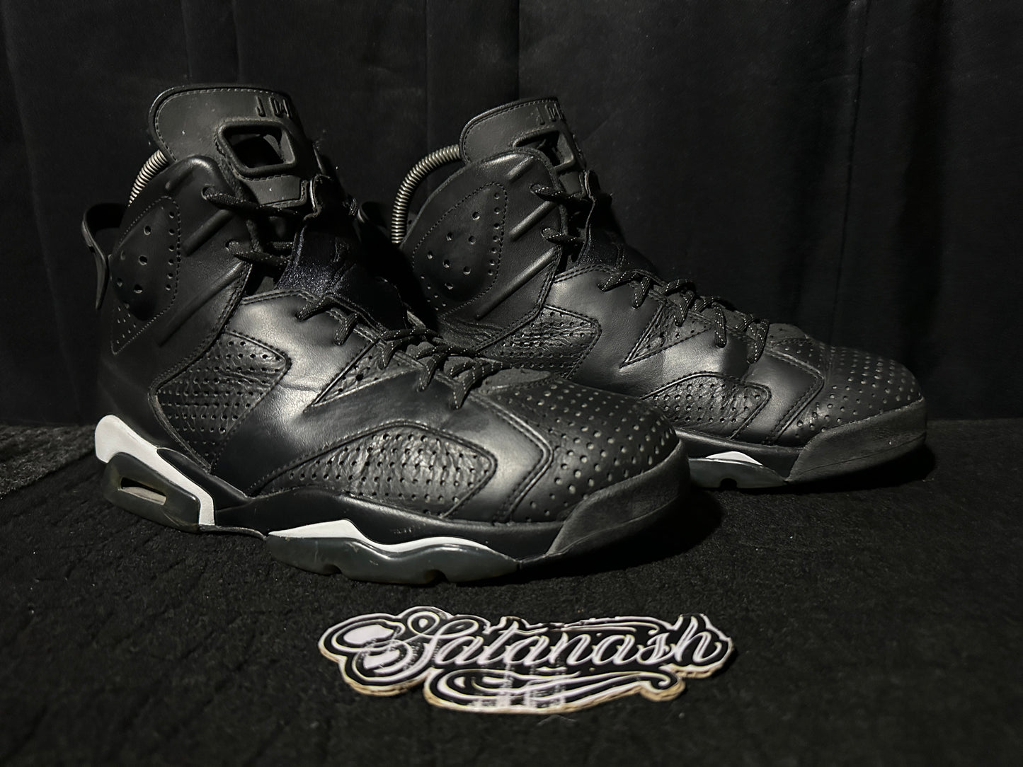 Nike Air "JORDAN 6" (RETRO) "BLACK CAT"