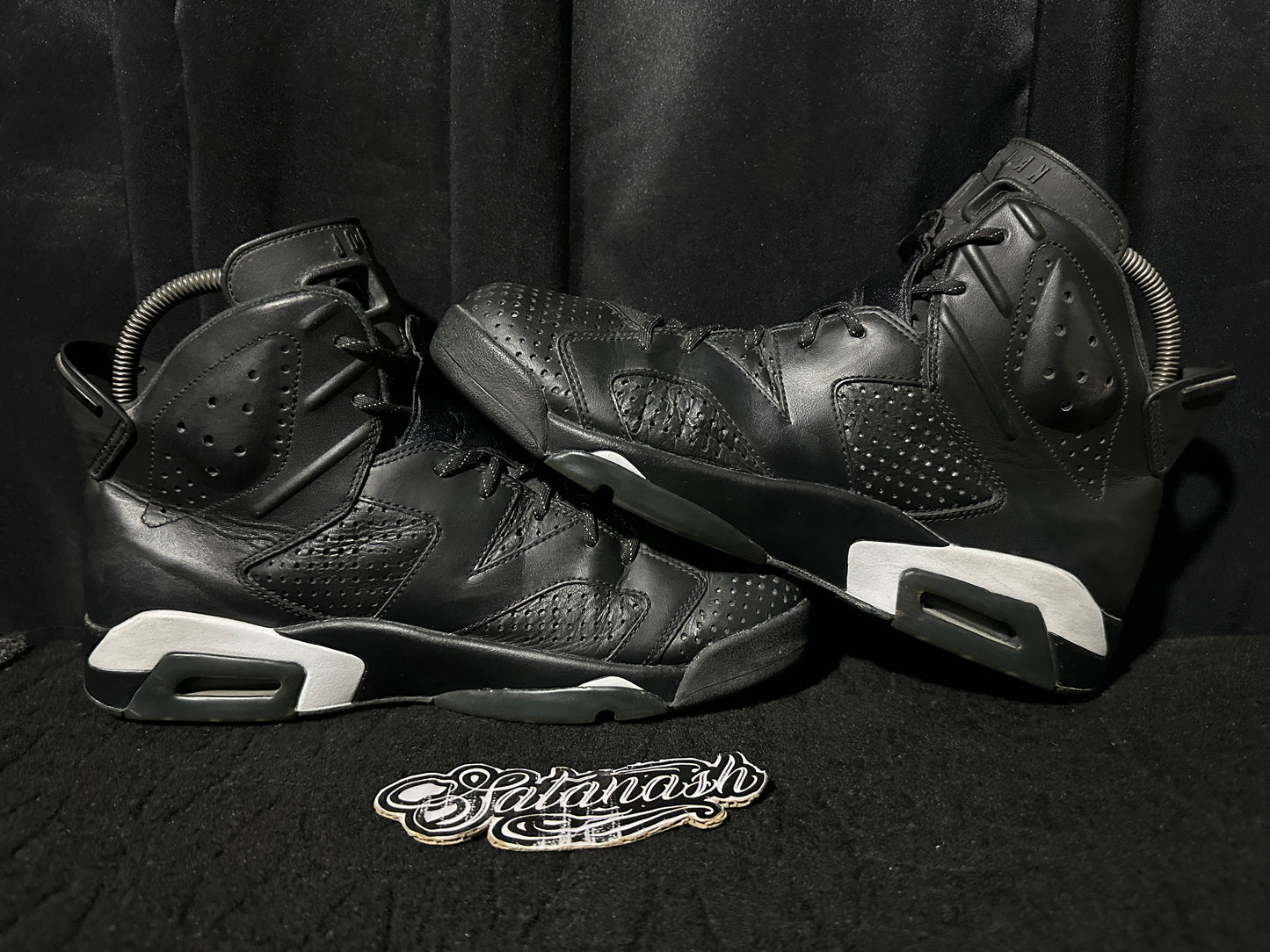 Nike Air "JORDAN 6" (RETRO) "BLACK CAT"