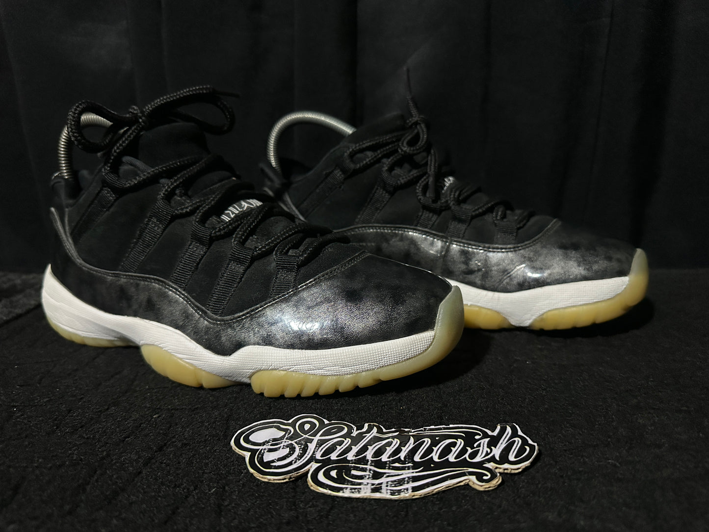 Nike Air "JORDAN 11" (RETRO) "BARONS" (BLACK METALLIC SILVER WHITE) Low