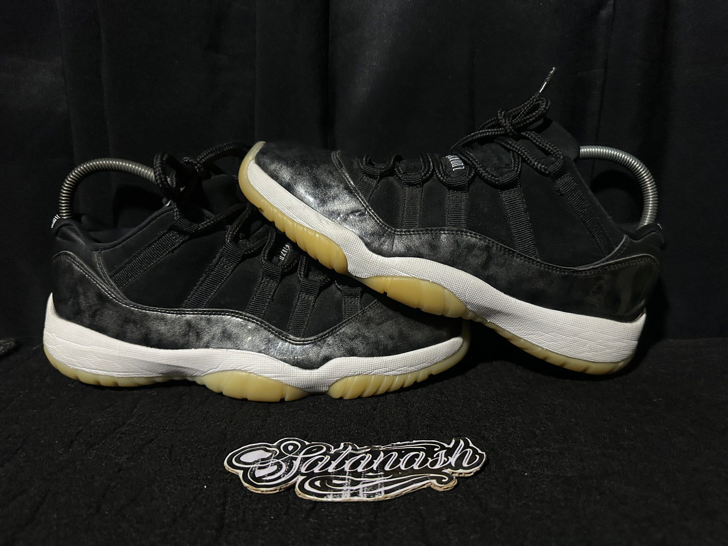 Nike Air "JORDAN 11" (RETRO) "BARONS" (BLACK METALLIC SILVER WHITE) Low