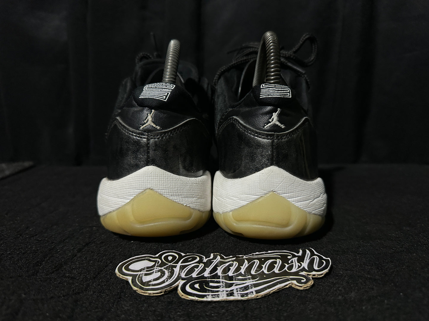 Nike Air "JORDAN 11" (RETRO) "BARONS" (BLACK METALLIC SILVER WHITE) Low