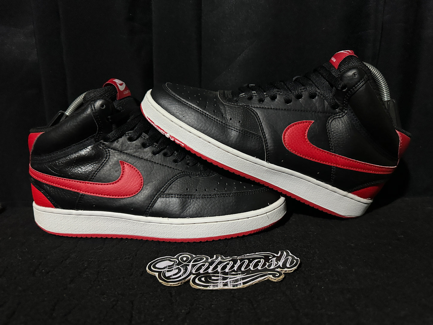 Nike Classic "COURT VISION" (BRED) "BLACK RED WHITE" Mid
