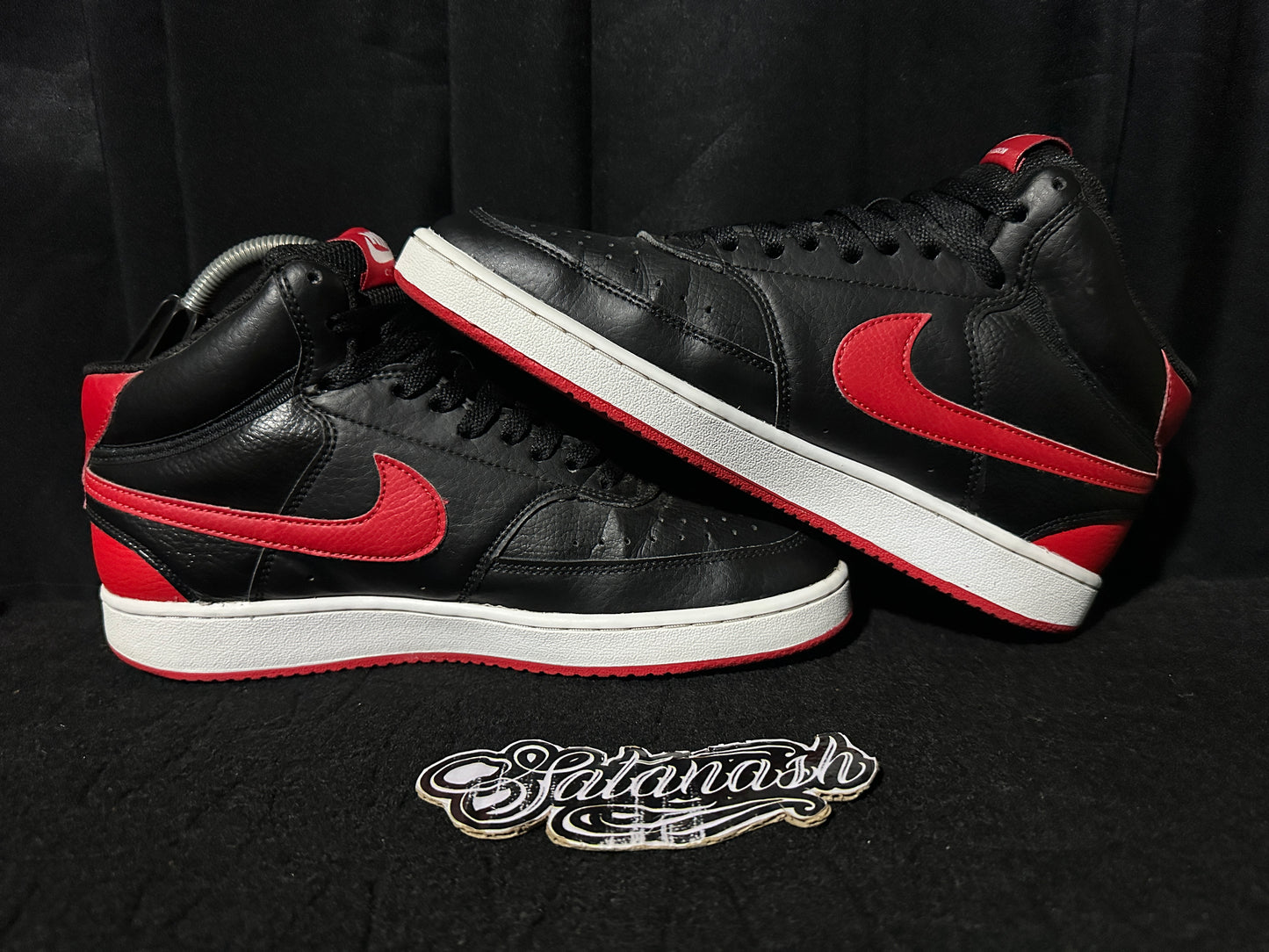 Nike Classic "COURT VISION" (BRED) "BLACK RED WHITE" Mid