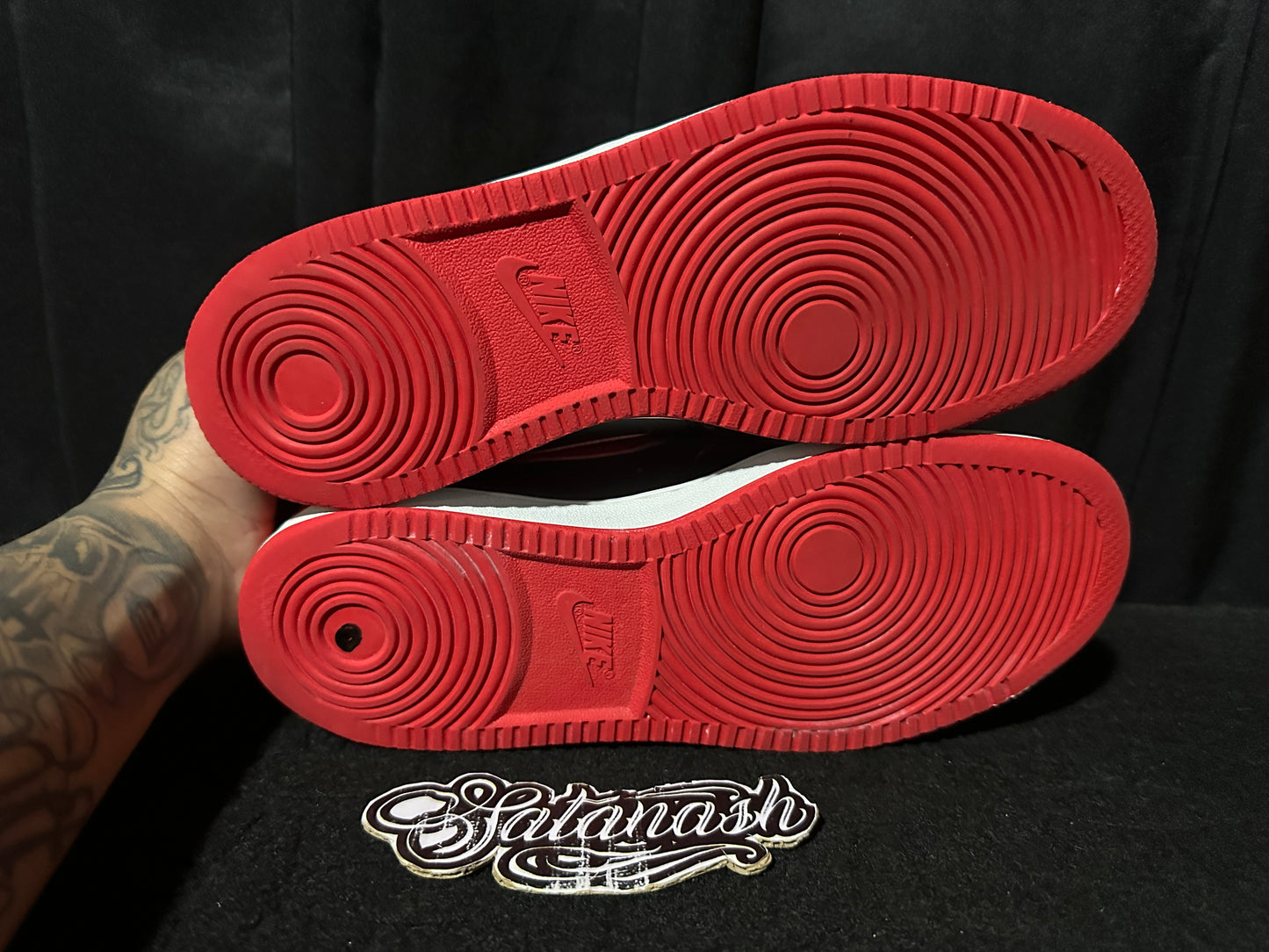 Nike Classic "COURT VISION" (BRED) "BLACK RED WHITE" Mid