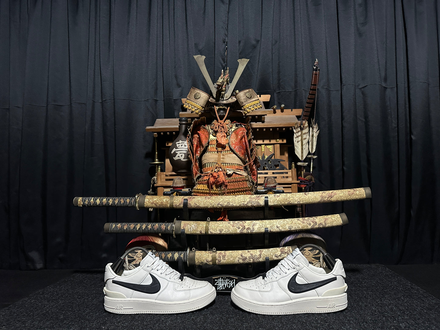 Nike Classic "AIR FORCE 1"  X "AMBUSH" (PHANTOM BLACK WHITE) Low