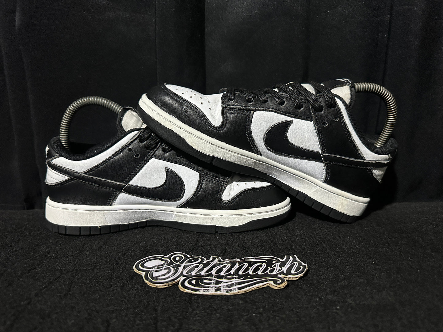 Nike Classic "DUNK" (PANDA) "BLACK WHITE" Low