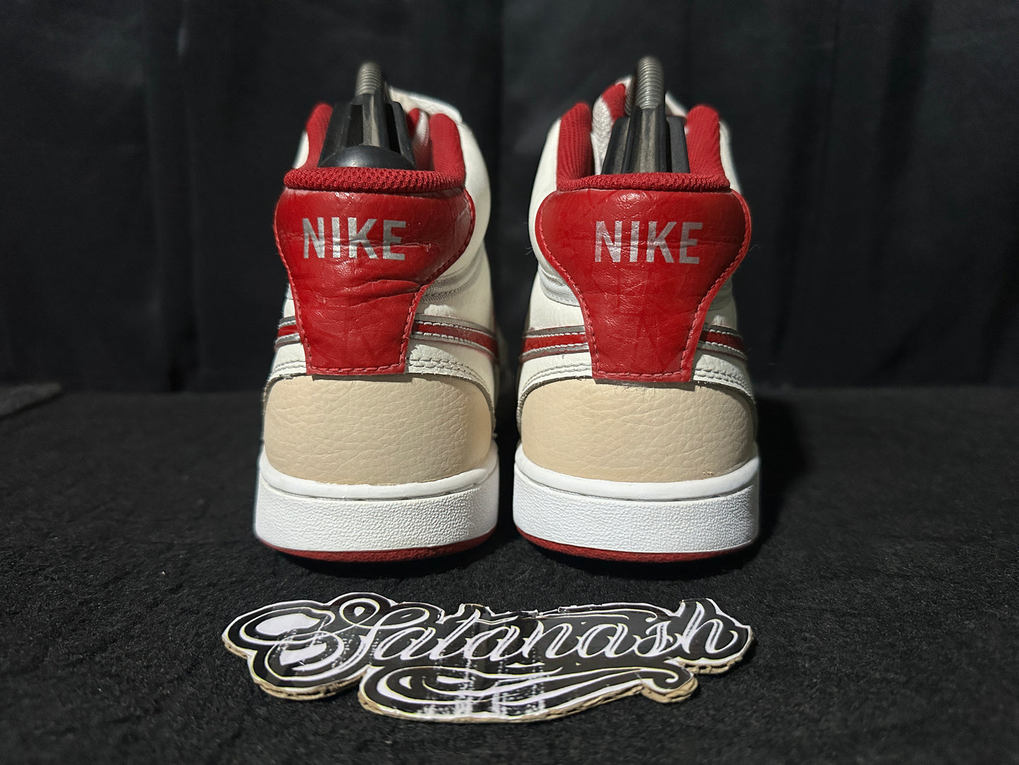 Nike Classic "COURT VISION" (WHITE TAN RED) Mid