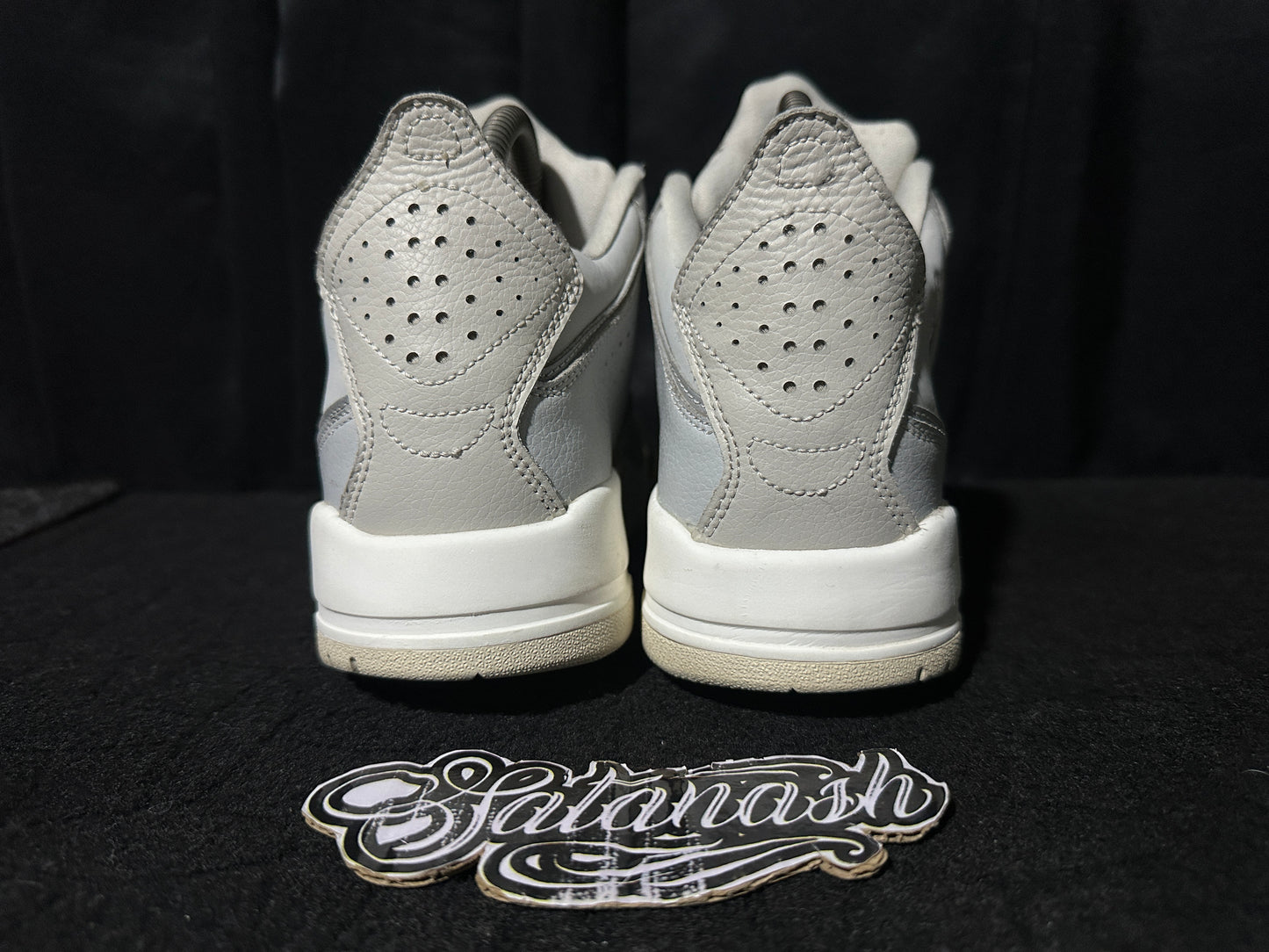 Nike Classic "COURTSIDE 23" (COOL GREY FOG METALLIC SILVER WHITE) Low
