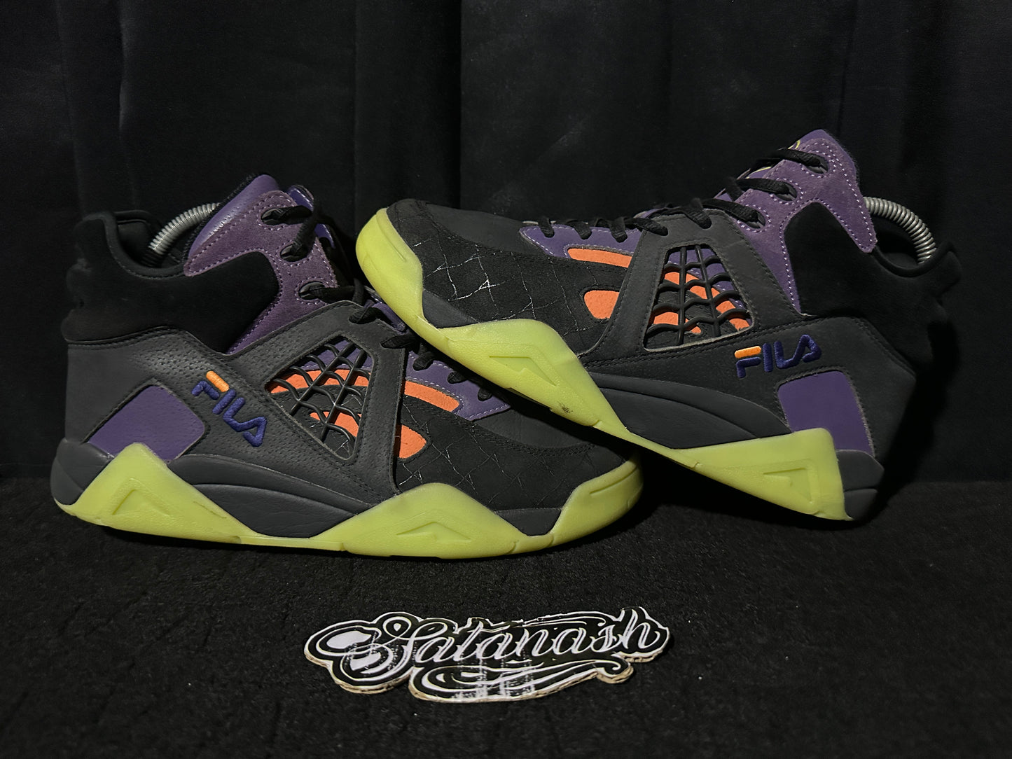 Fila "THE CAGE" X "THE NIGHTMARE BEFORE XMAS" (BLACK VOLT PURPLE ORANGE) Mid Rare