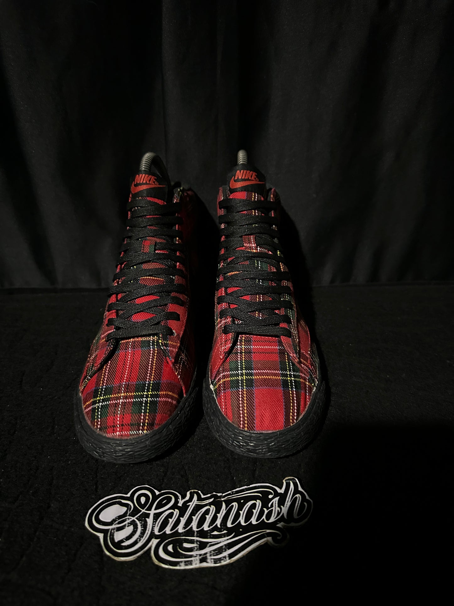 Nike Classic "BLAZER" (TEXTILE PRM) "FLANNEL" (RED BLACK GREEN YELLOW) High Rare